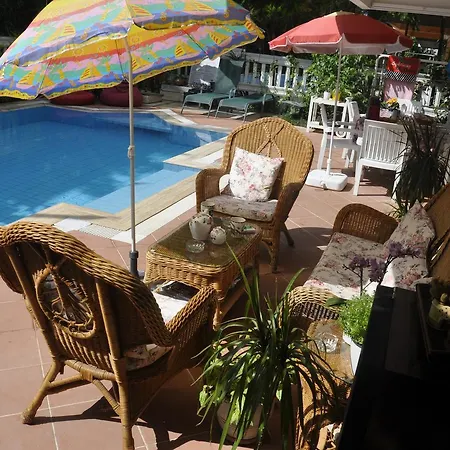 Casablanca Aparthotel 3*